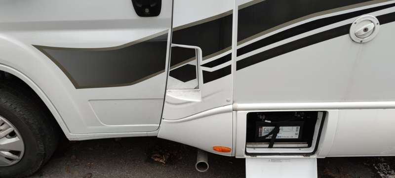 Batteriefach mit der alten AGM